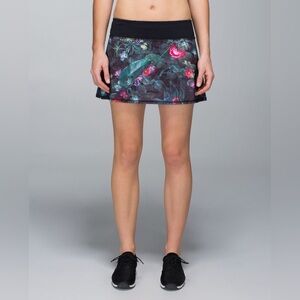 Lululemon run pacesetter skirt curious jungle sz 8